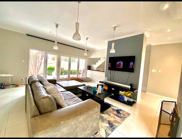 3 BEDROOM PROPERTY TO RENT IN BROADACRES
